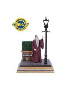 Nemisis Now Harry Potter Privet Drive Light Up Figurine Geekay Exlcusive